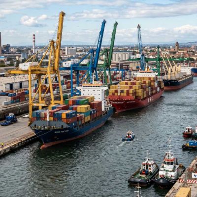 porto commercio di armi